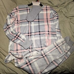 Women's Plaid Pajama Set - Pink and Gray